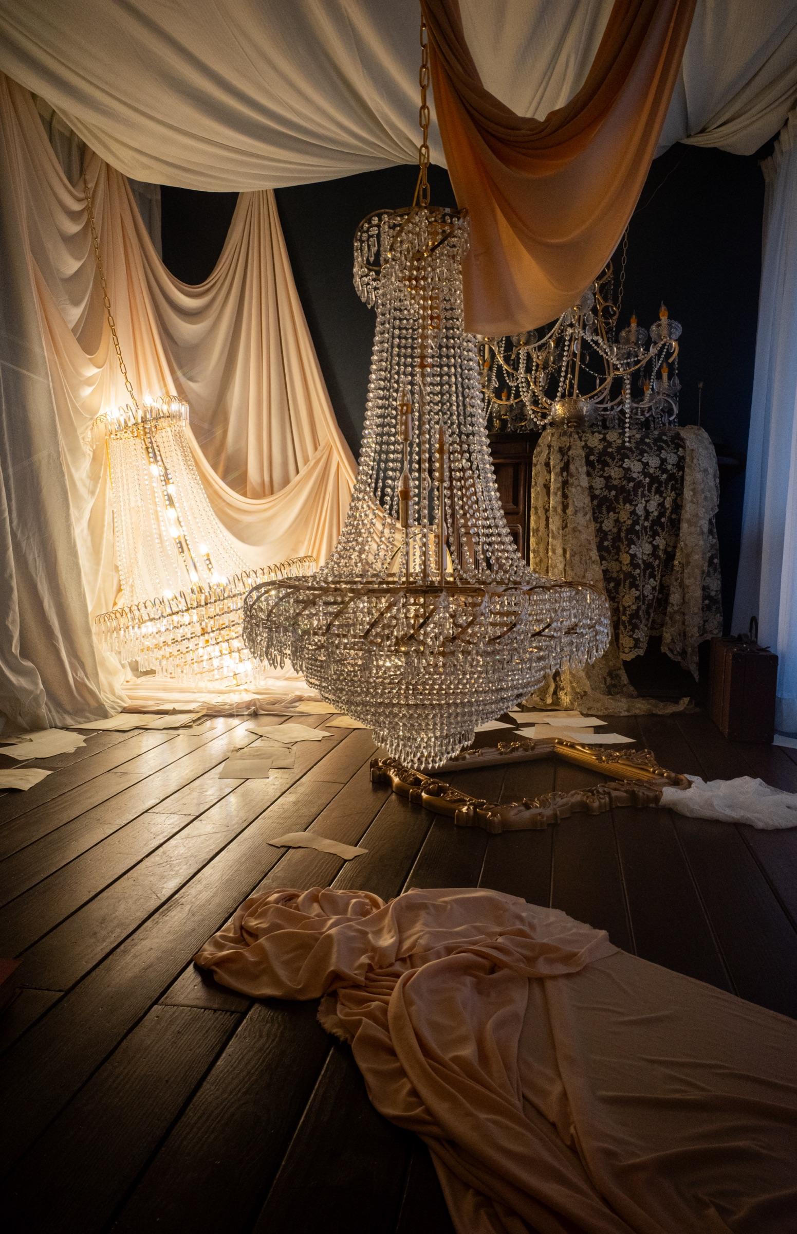 Crystal Chandelier thumbnail 27
