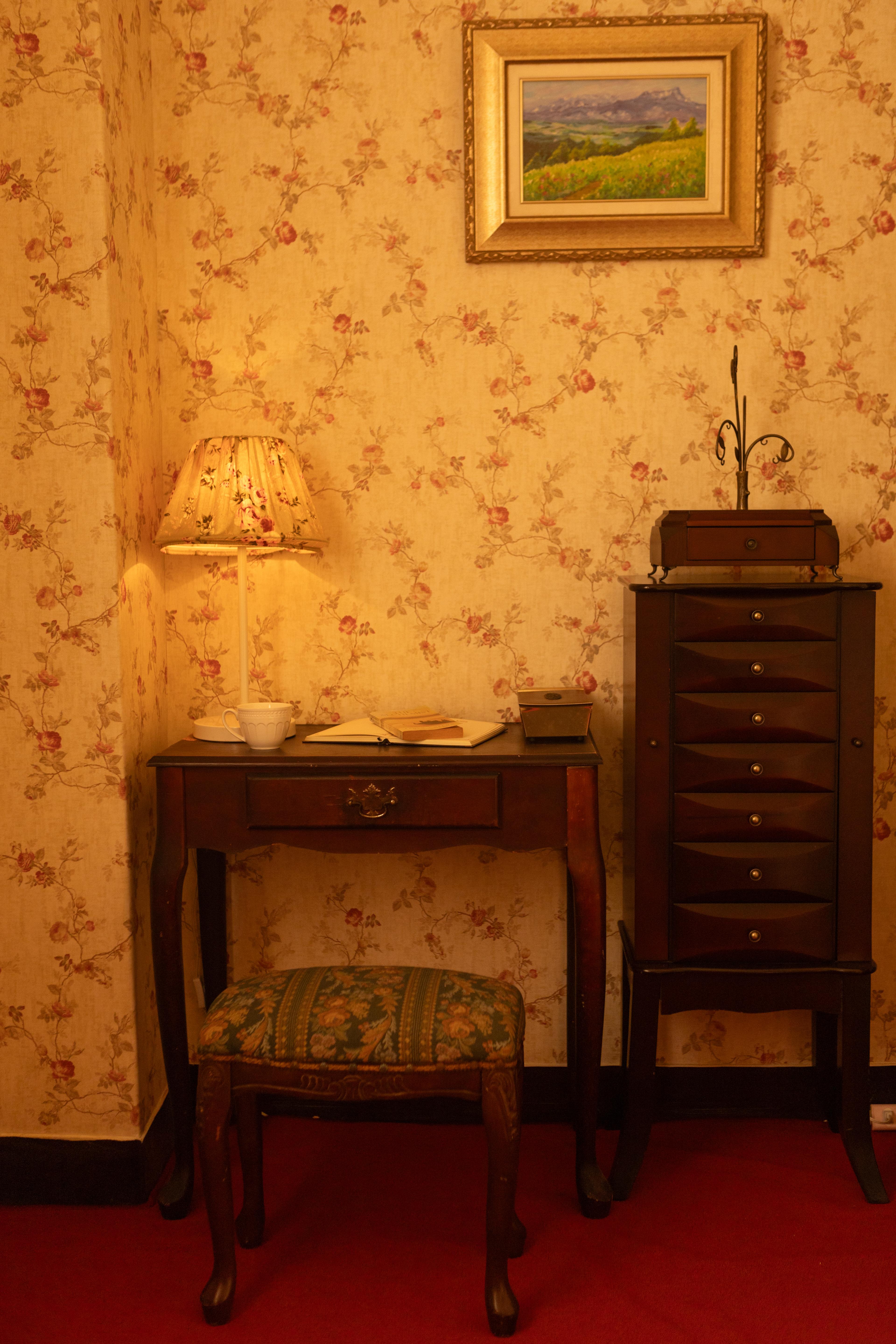Bedroom thumbnail 7