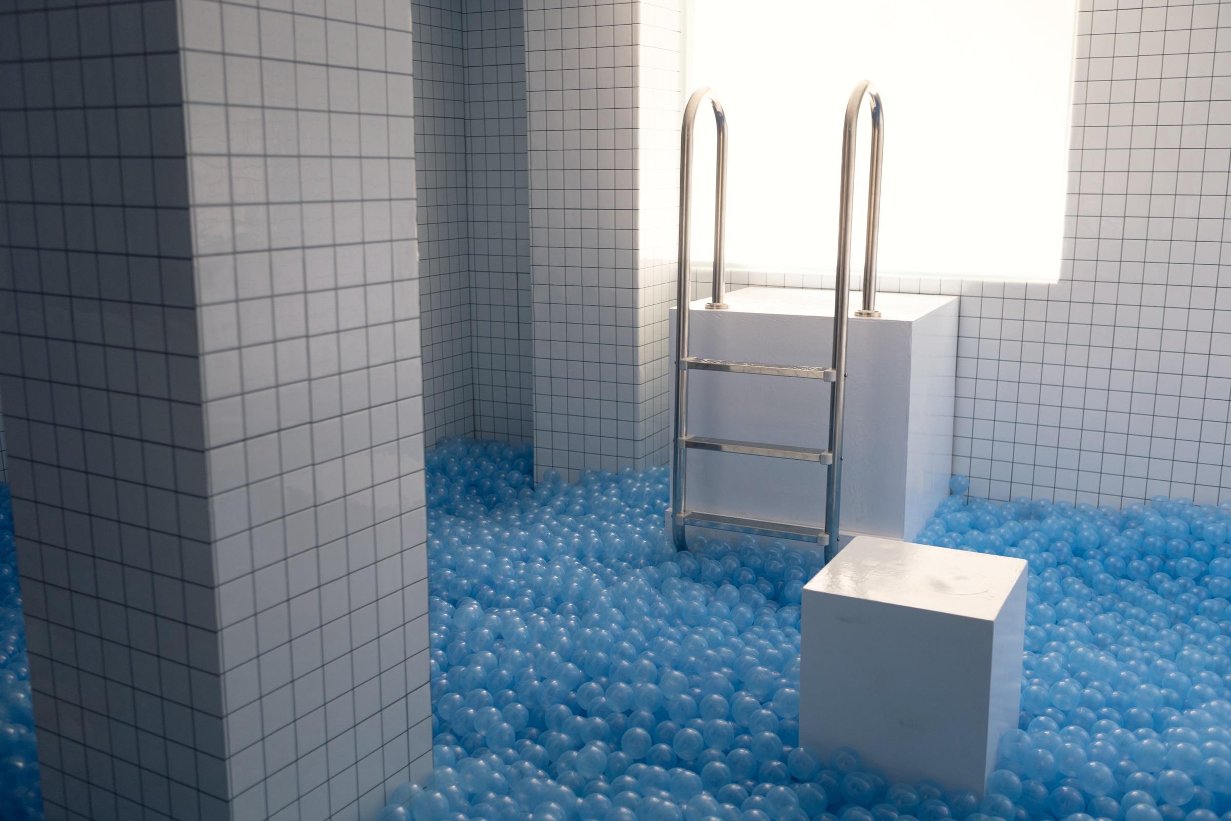 Ballpool thumbnail 25