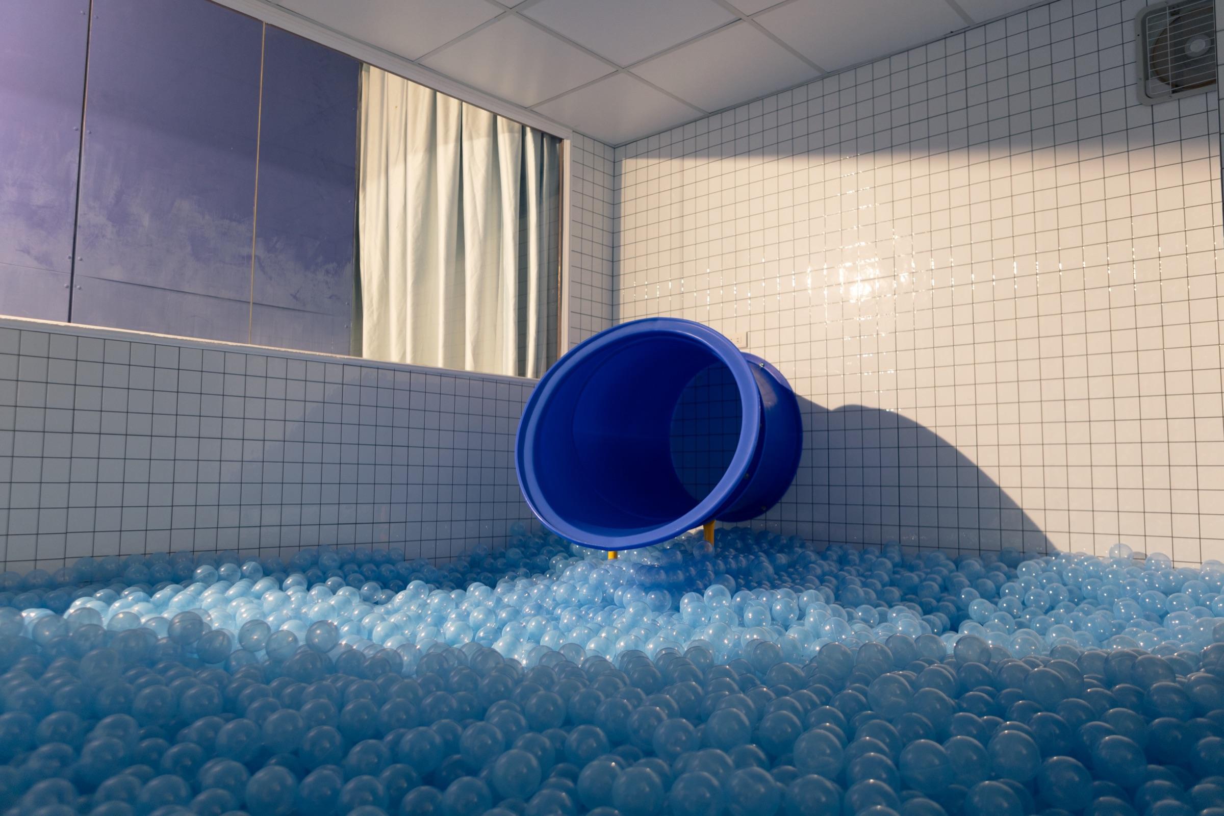 Ballpool thumbnail 31
