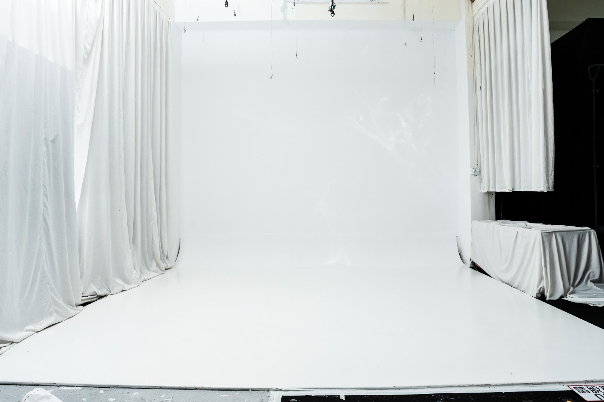 Creative White Room