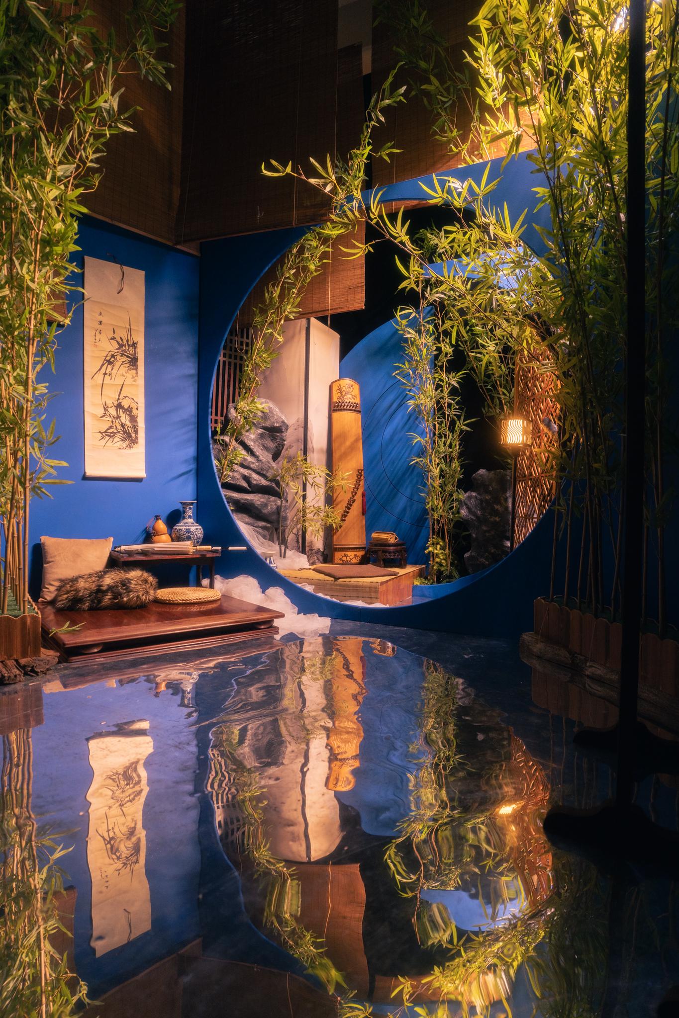 The Gilded Salon-Snow Plum Pavilion thumbnail 16