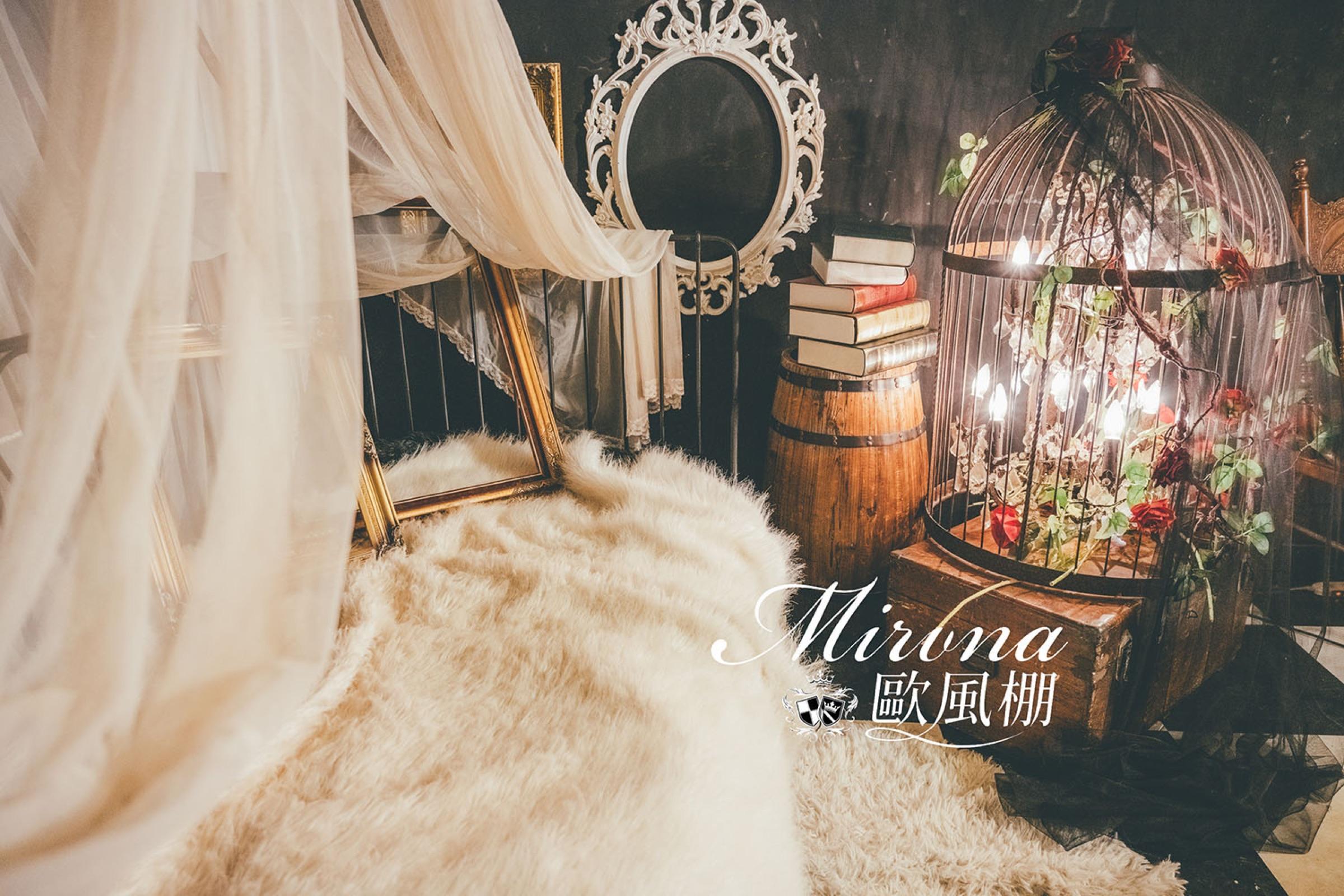 European Living Room & Bedroom Studio thumbnail 3