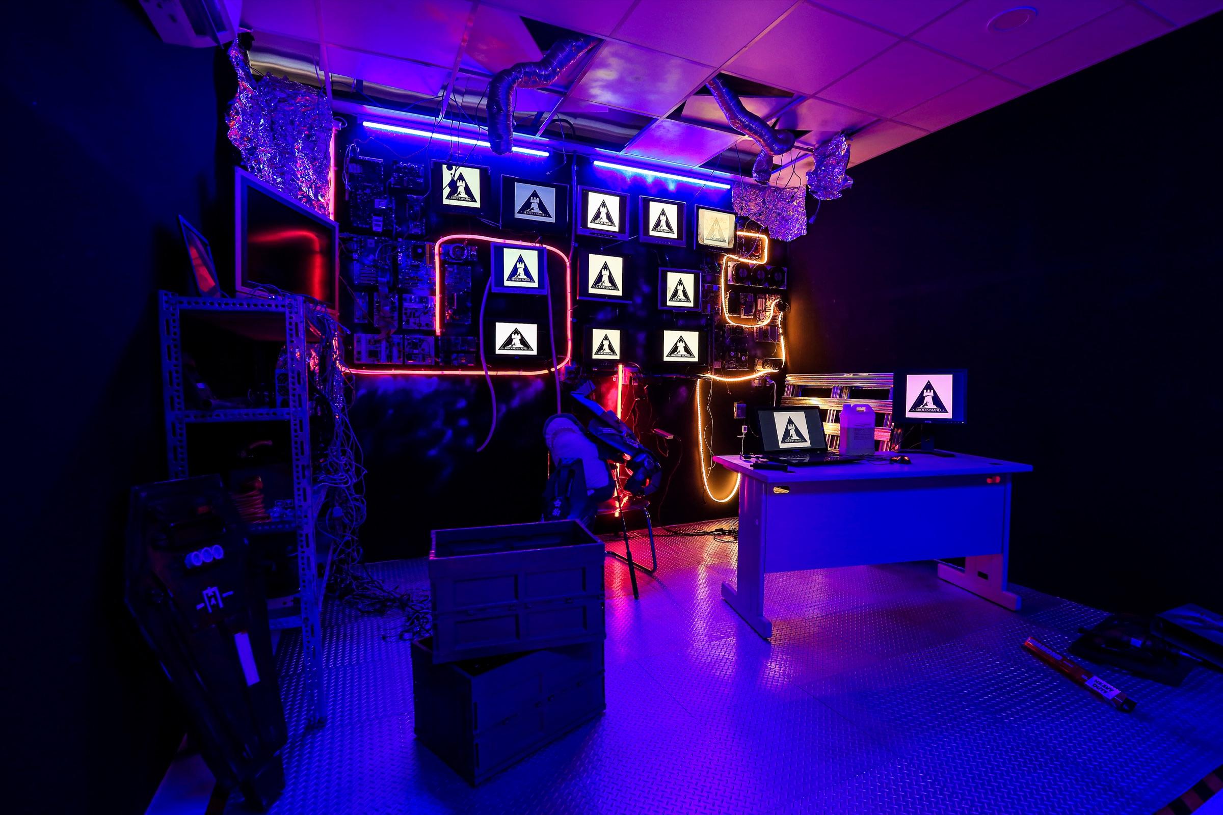 Tech Style Room