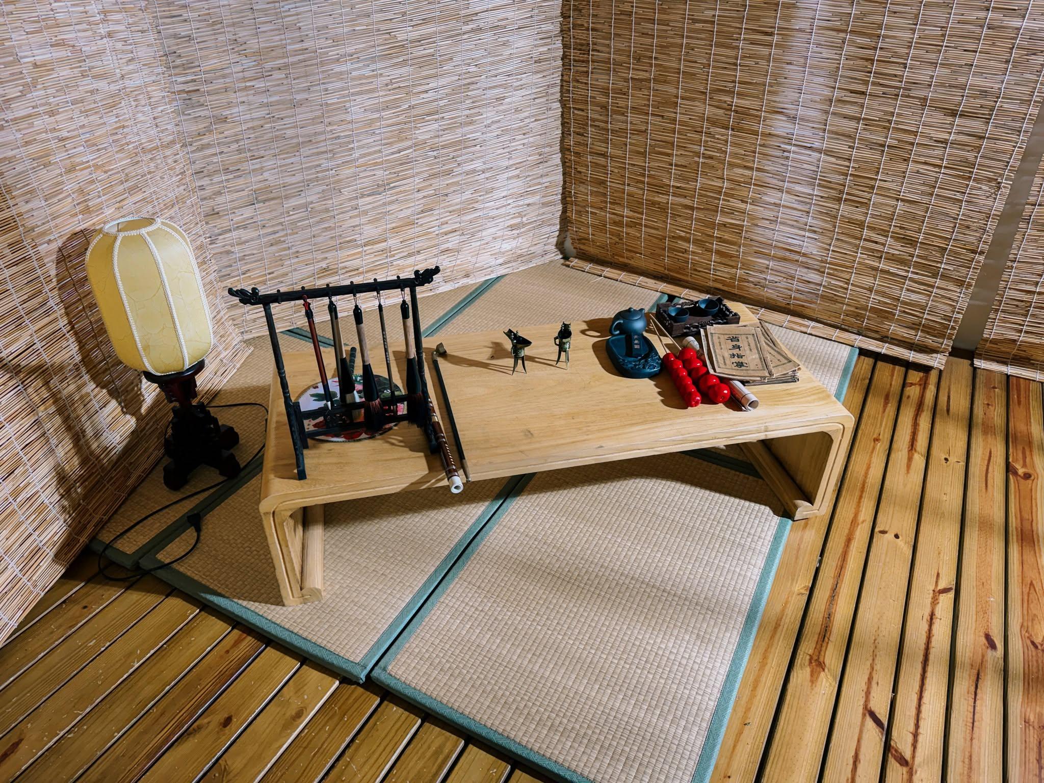 Chinese Style Room thumbnail 6